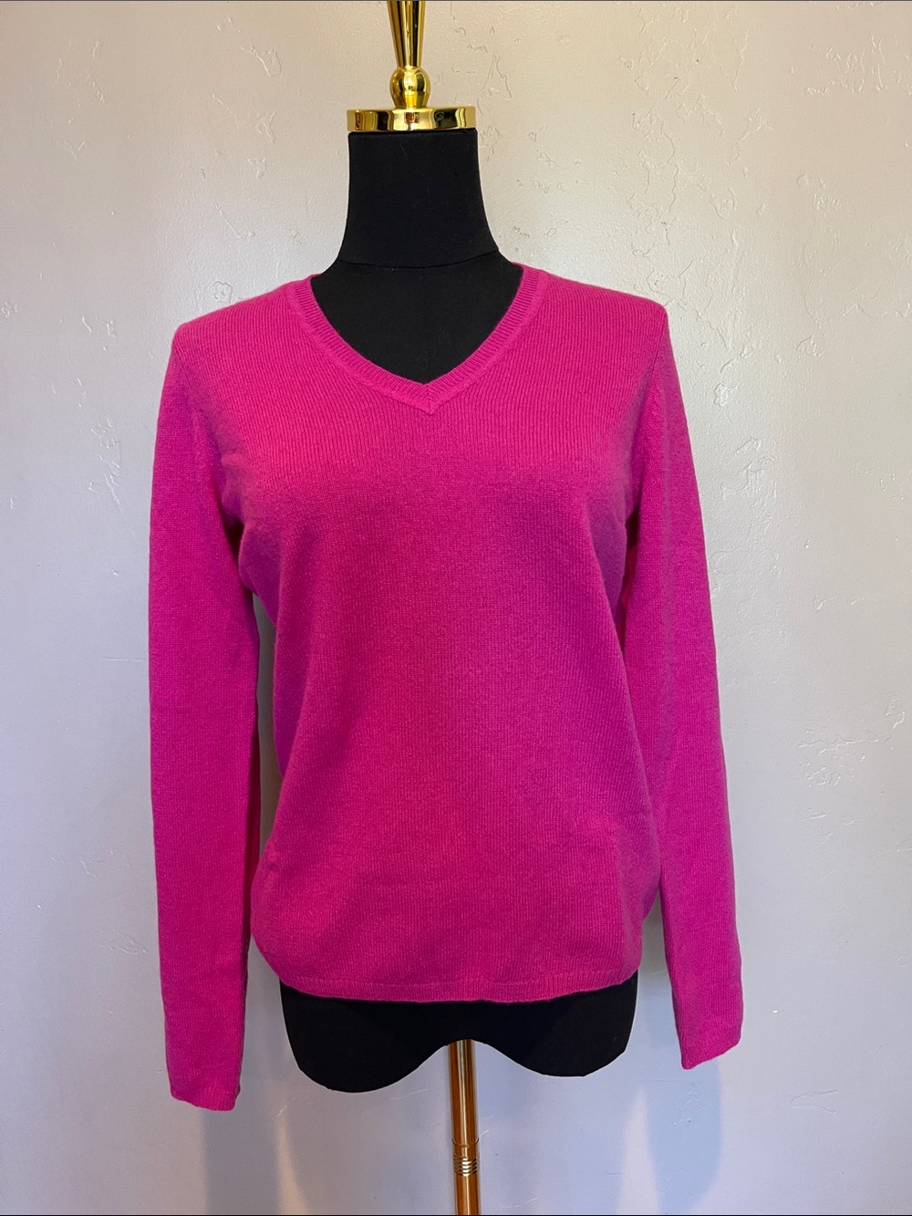 NWT Charter Club 100% Cashmere V-Neck Sweater Pink Fuchsia Small